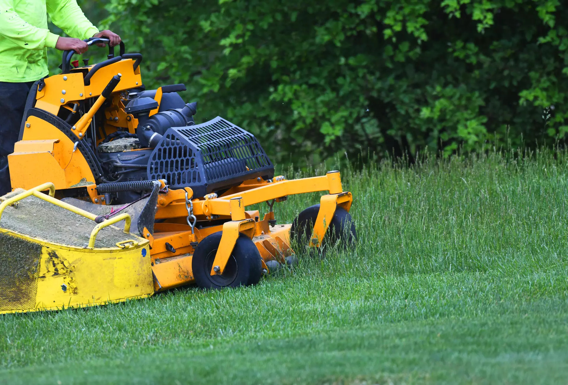 Orlando’s Most Common Lawn Mowing Mistakes and How to Avoid Them